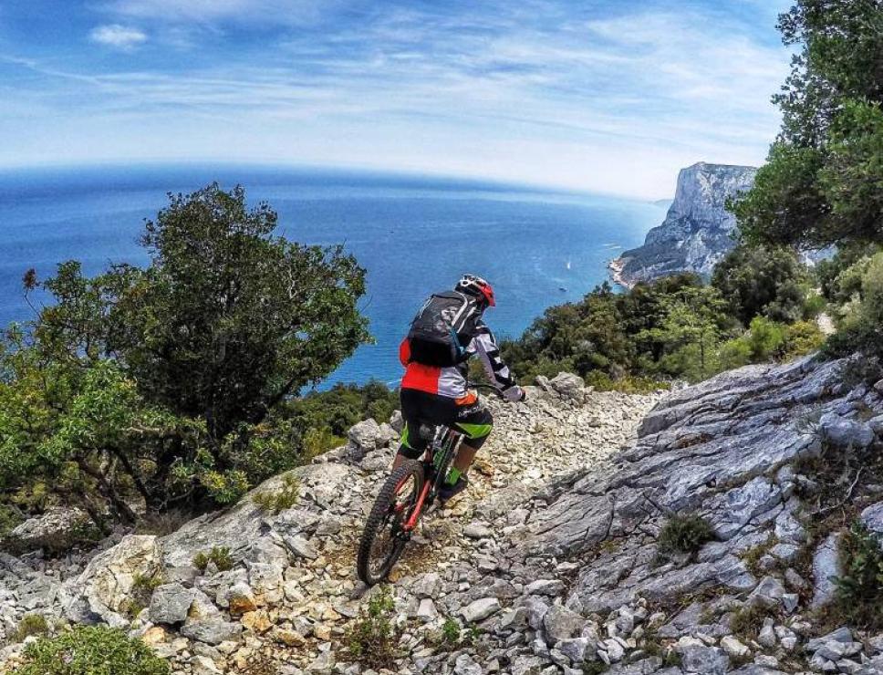 Biking sulla costa centro-orientale