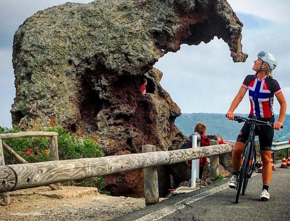 Biker alla Roccia dell'Elefante