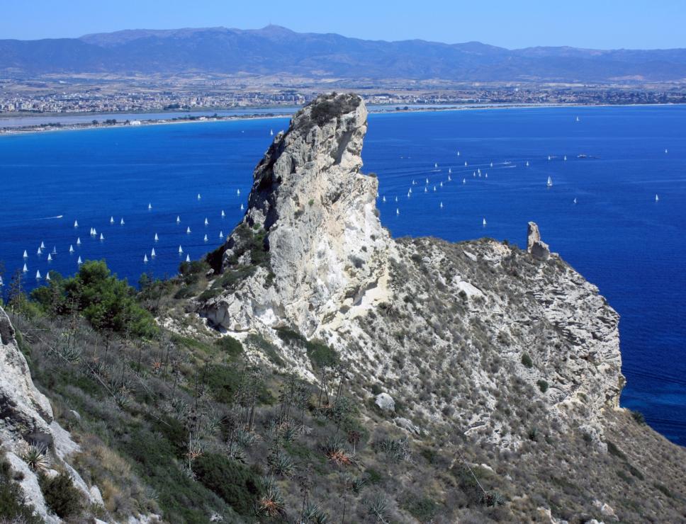 Sella del diavolo e spiaggia del Poetto - Cagliari