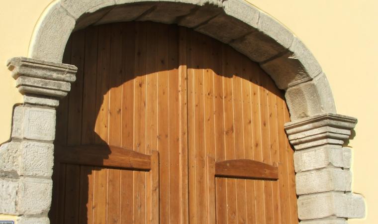 Antico portale  - Soleminis
