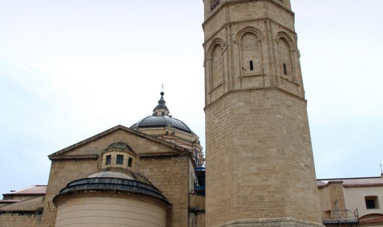 Duomo di Oristano, esterno
