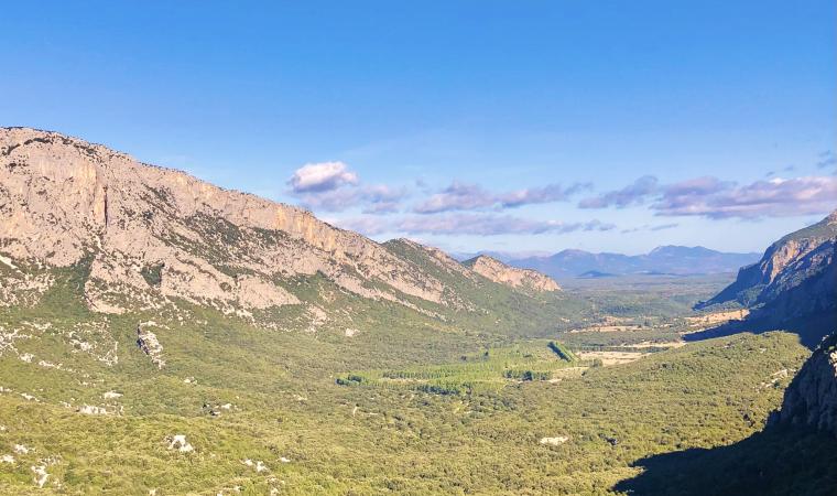 Valle di Lanaitto vista da Monte Tiscali  - Oliena